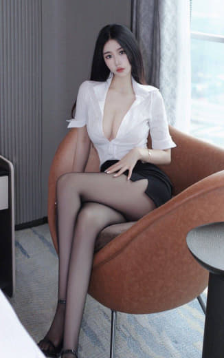 2025 花之蛇