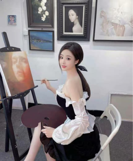 迈阿密女警