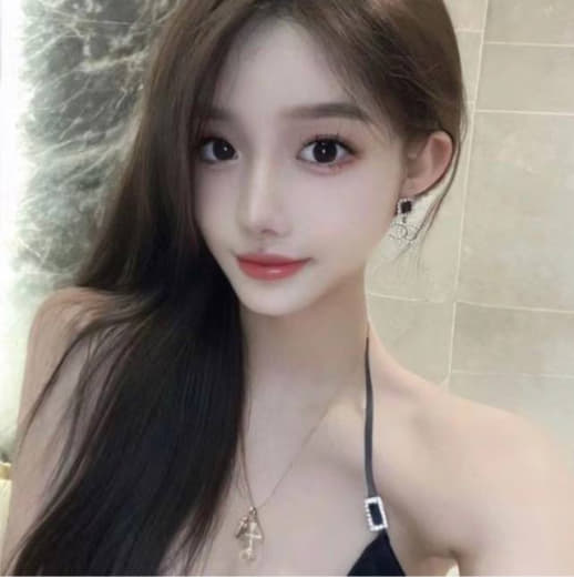 趁同桌睡觉脱了乳罩摸她的胸 第3季