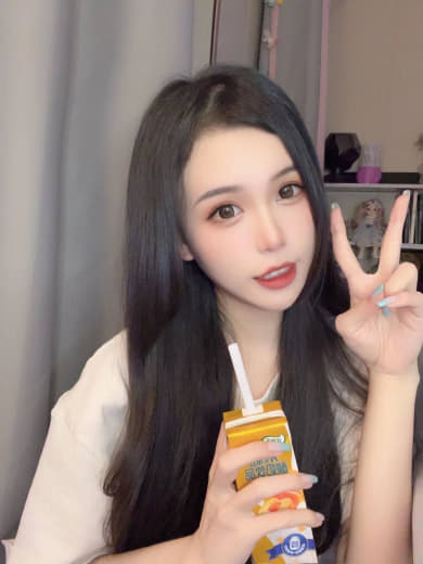 一个人在线看免费的视频