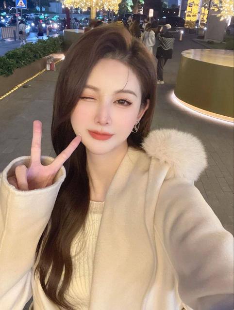 2025 白洁房东