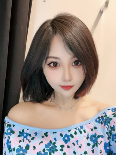 黄花风铃木与秋枫的区别在哪里