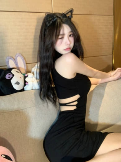 美女脱的黄的全免视频在线 2025