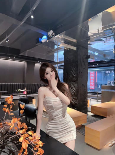 邻居少妇的奶罩