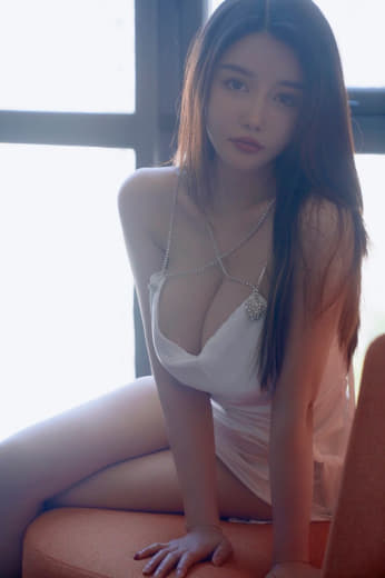 小镇姑娘免费观看全集完整版电影