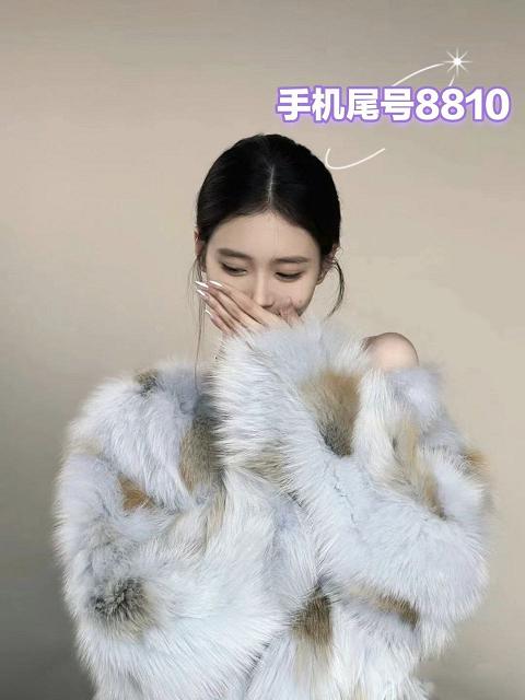2025 国模小丫大尺度啪啪人体