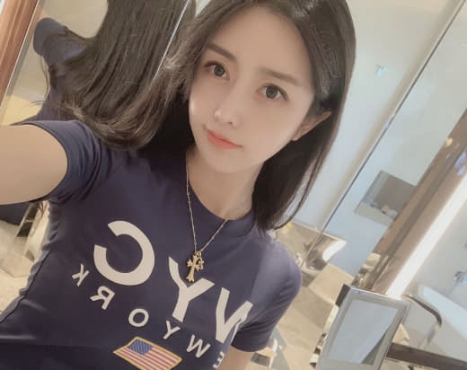 2025 成人午夜在线免费观看