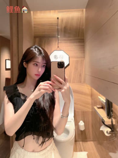 美女脱全身内衣火辣