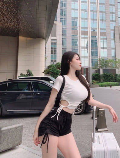 女大学沙龙 第8季