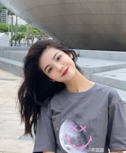 又黄又湿的免费视频