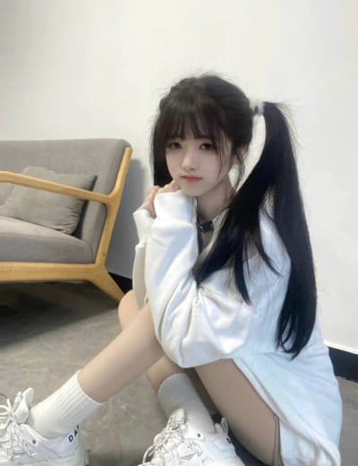又黄又湿的免费视频