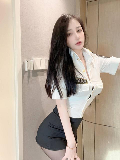 色8视频